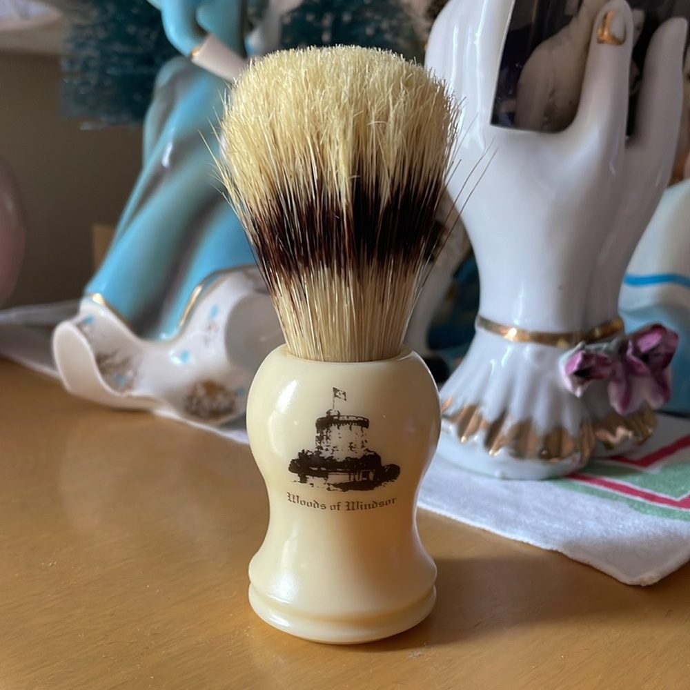 Vintage CO Bigelow NYC "New Bristol and Badger Woods of Windsor" Shaving Brush